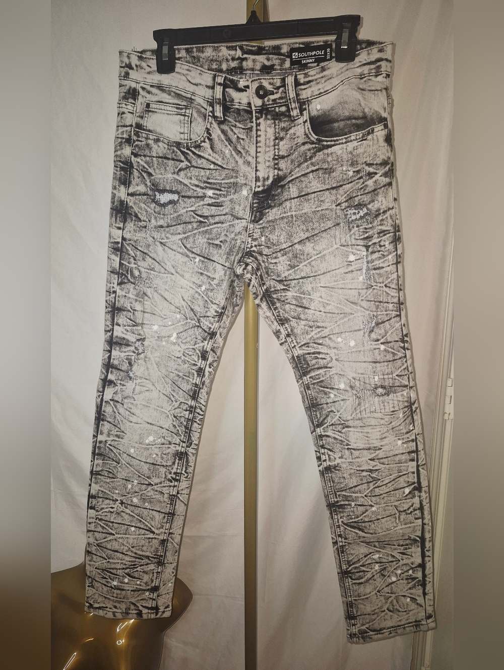 SOUTHPOLE Men's Stretch Biker Denim Skinny Jeans in gray/ black acid wash 32x30